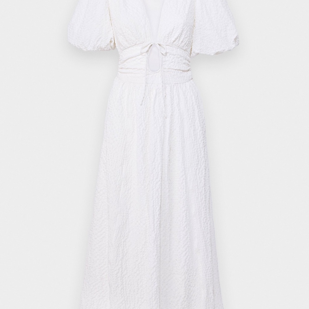 Abercrombie & Fitch White Textured Maxi Dress